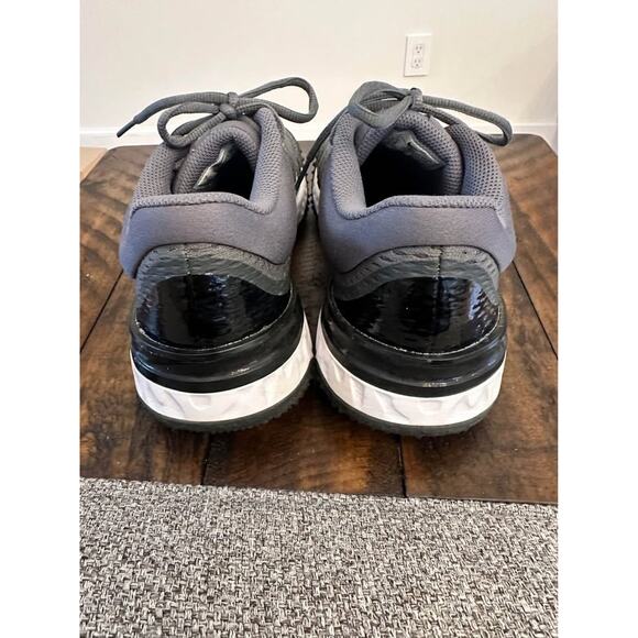 Nike Alpha Huarache Elite 4 Turf Baseball Cleats – Men’s 7 (Black/Gray/White) - Picture 9 of 10